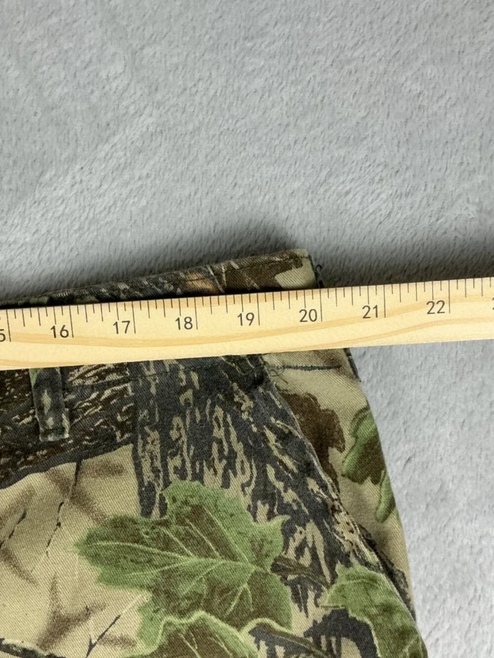 Vintage Rattlers Brand Men's Cargo Pants Camo Hunting XL Y2K Made in USA.